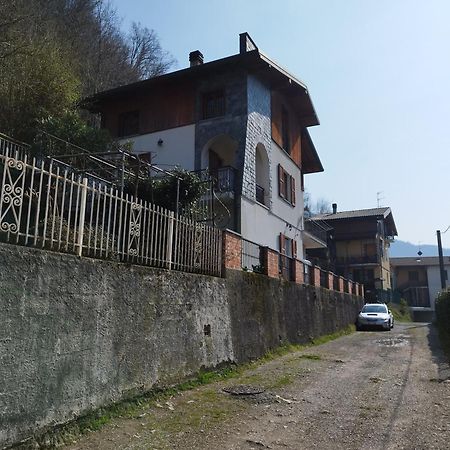B&B I Ghiri Canzo 外观 照片