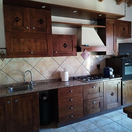B&B I Ghiri Canzo 外观 照片