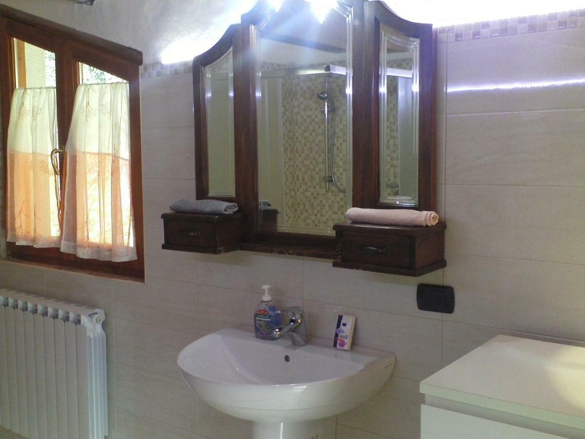 B&B I Ghiri Canzo 外观 照片